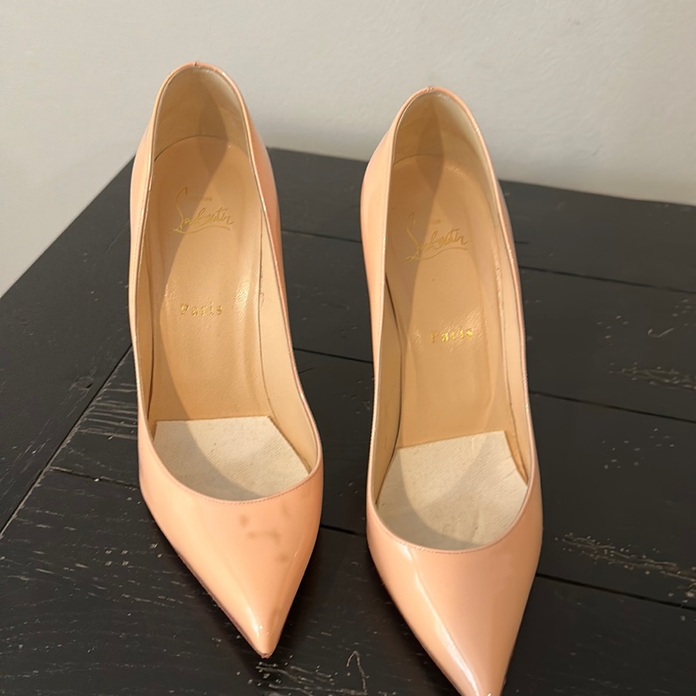 Pink CL  heels  great condition barely worn with heel/sole saver  slight mark